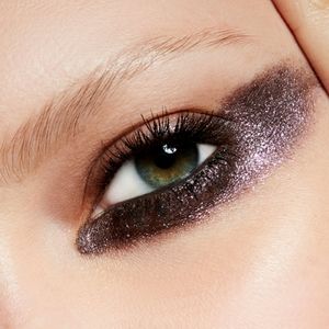 Mac Cosmetics Dazzleshadow in Midnight Shine